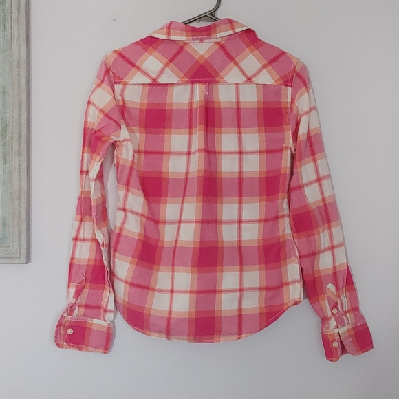 AEO Plaid Favourite Fit Button Down - Picture 2 of 7
